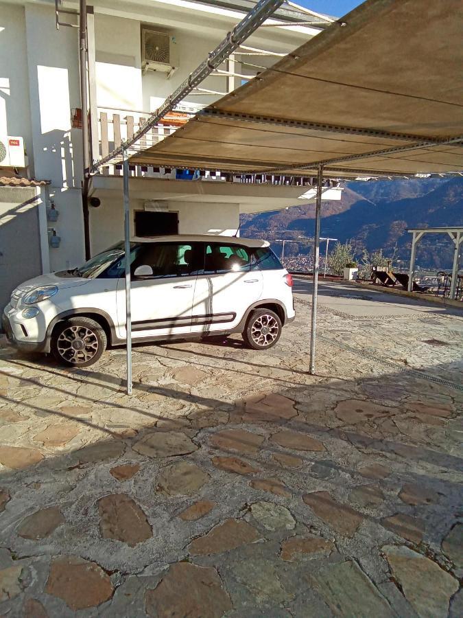 Ca Negra Ca Negra Suite Costa Volpino Buitenkant foto
